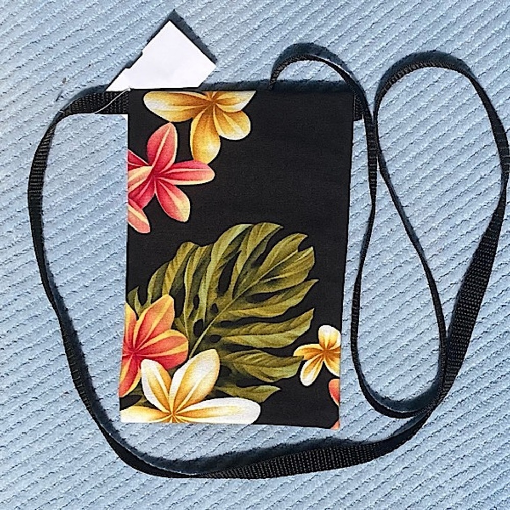 Hawaiian Passport Holder Black Yellow Floral Crossbody New